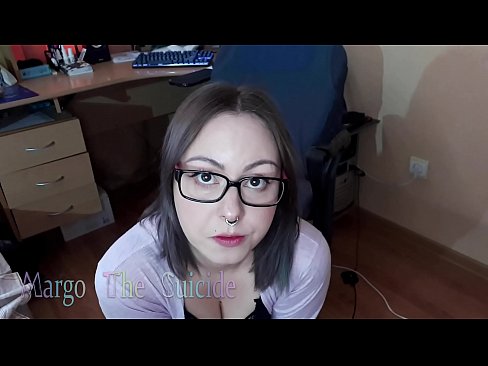 ❤️ Nighean gnèitheach le speuclairean a’ suirghe Dildo gu domhainn air a’ chamara Porn dachaigh  leinn gd.pornoincest.ru ❌❤